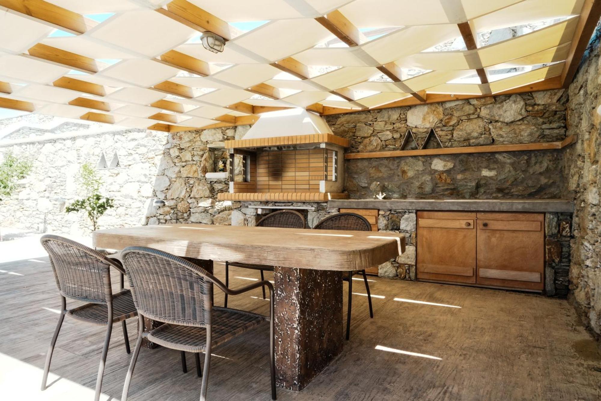 Filokalia 4 Veins - Vacation House With Sea View Karystos  Bagian luar foto